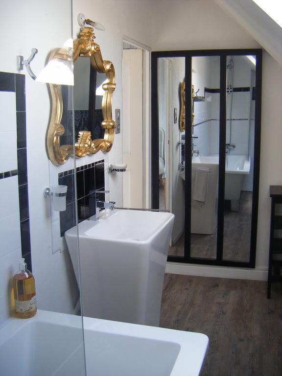 La Passerelle Des Corton B&B Aloxe-Corton Rum bild